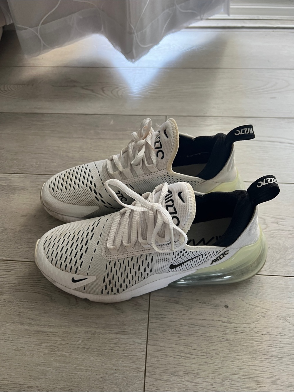 Nike White & Black Sneakers with Translucent Green Accent! Super cute & stylish